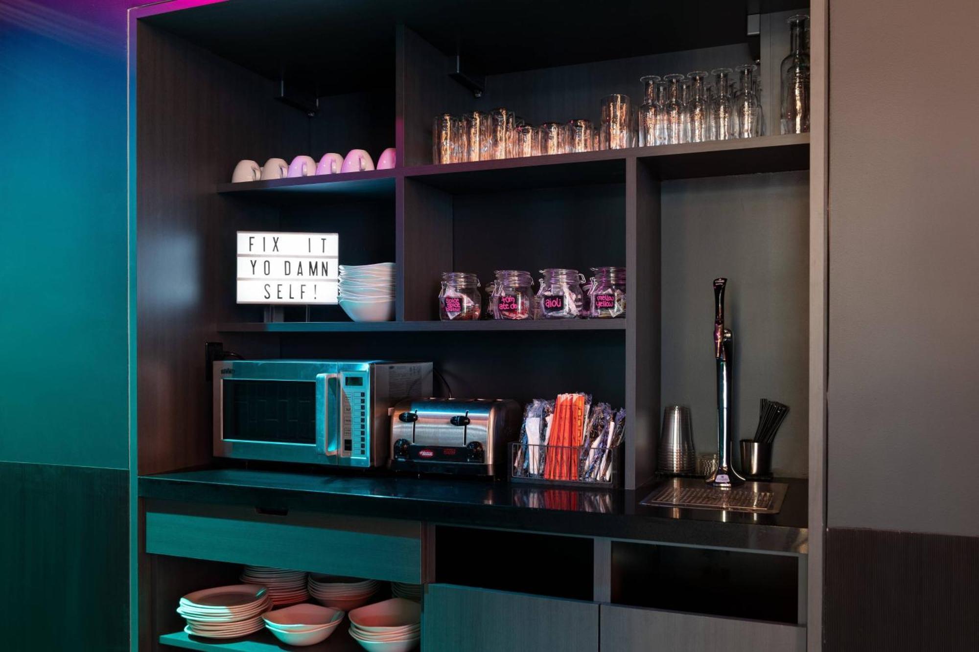 Moxy Portland Downtown Ξενοδοχείο Εξωτερικό φωτογραφία